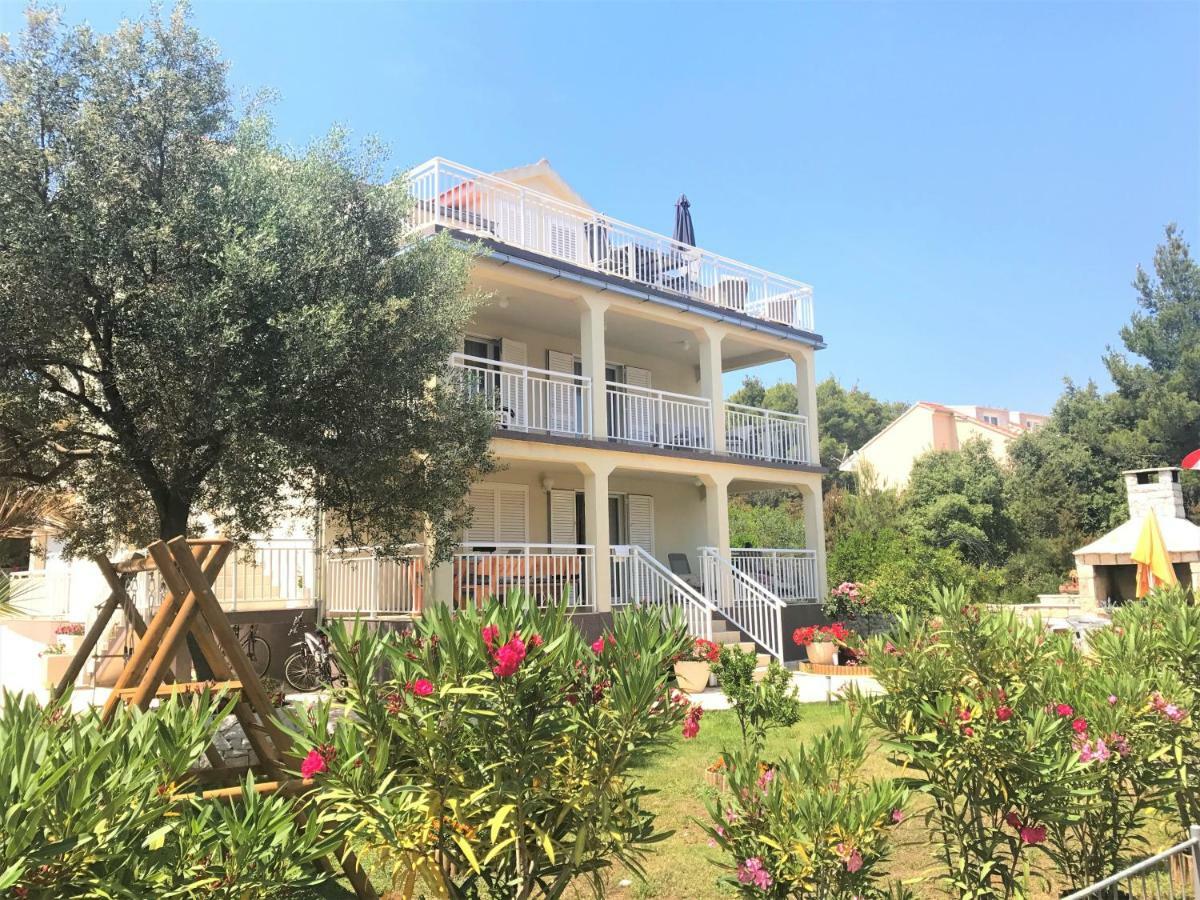 Apartmani Fortuna Lumbarda Exterior photo